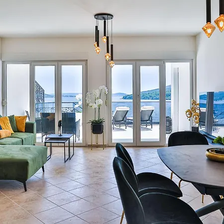 3 Bedroom In Apartamento Marina