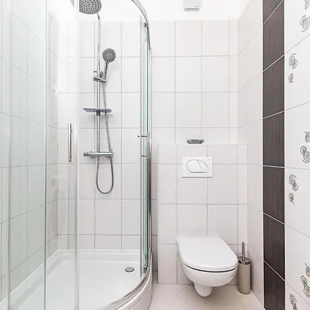 Apartment 3 Bedroom In